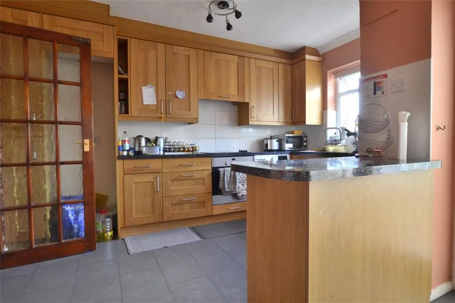 Denmark Road, GL1, photo 4