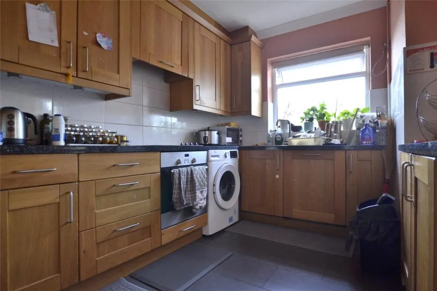 Denmark Road, GL1, photo 3