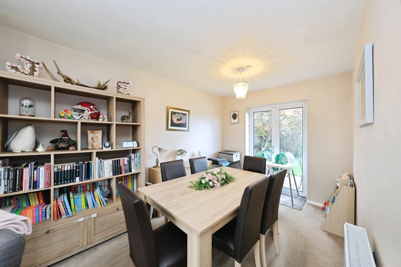 Wheatlands Road, Wingerworth, S42, photo 7