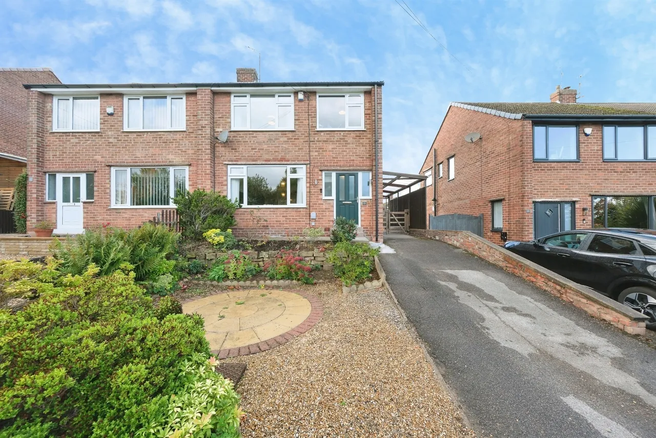 3 bed house for sale, Wheatlands Road, Wingerworth, S42