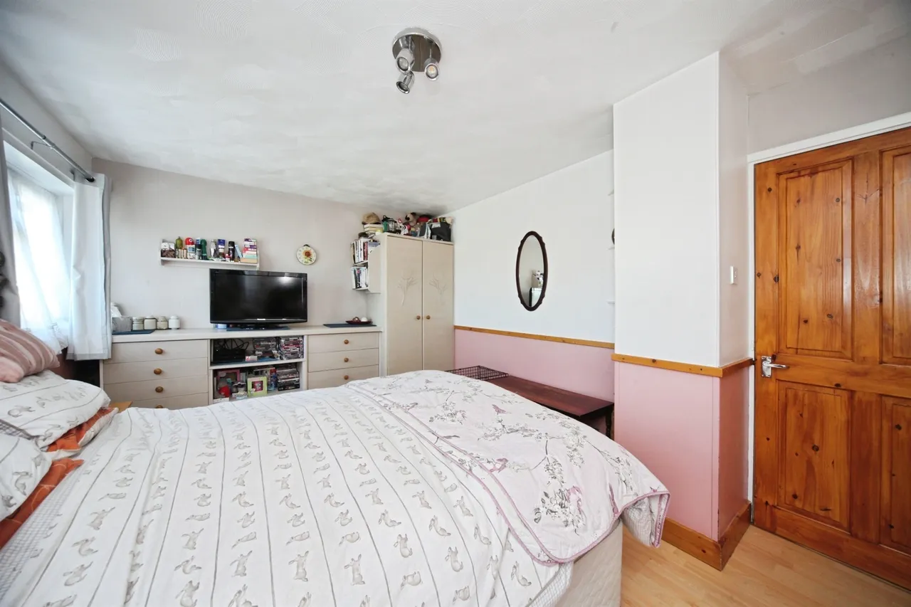 Grove Road, Houghton Regis, LU5, photo 10