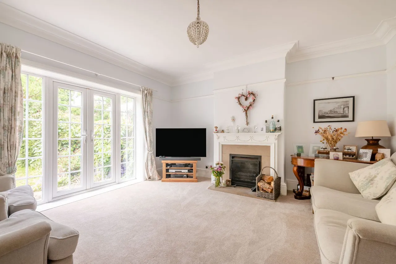 Green Lane, Ford, Salisbury, Wiltshire, SP4 6DE, photo 5