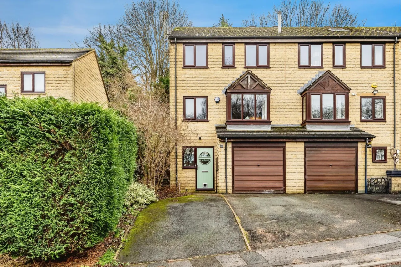 3 bed house for sale, Croft Gardens, Huddersfield, HD2