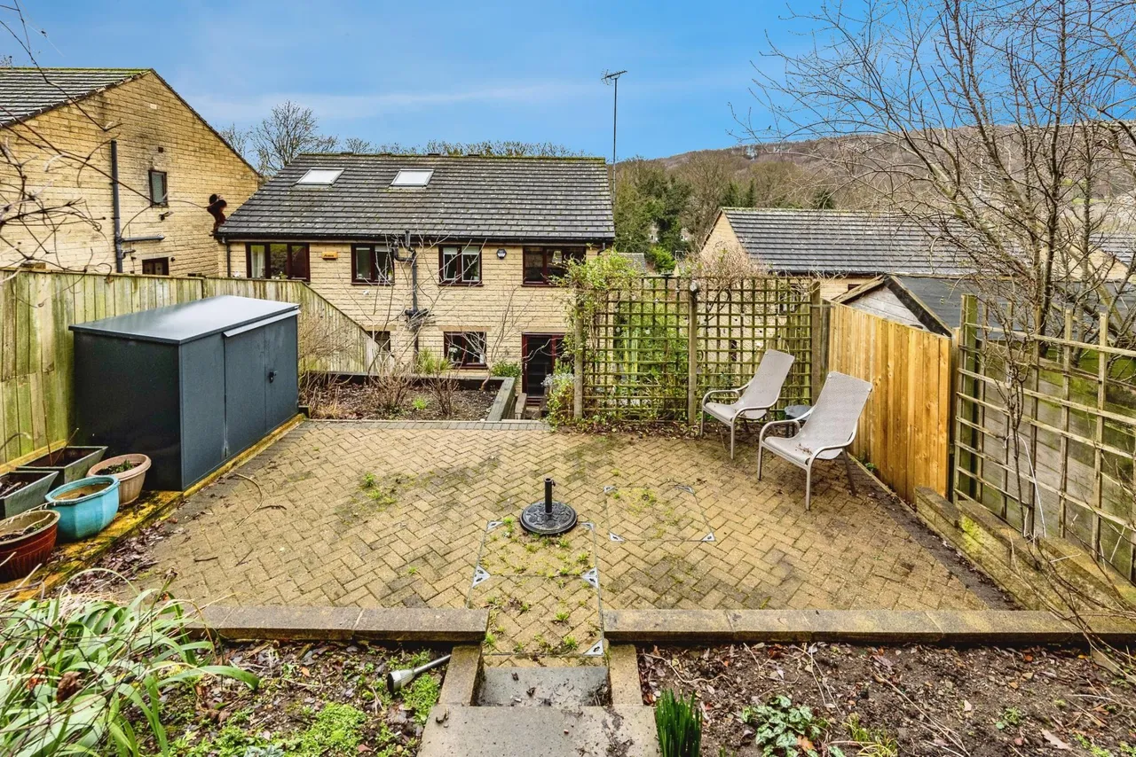 Croft Gardens, Huddersfield, HD2, photo 20