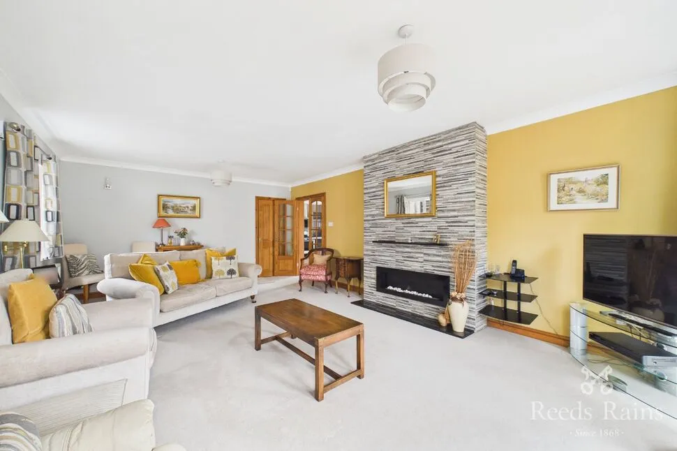 The Avenue, Park Estate, York, YO32, photo 2