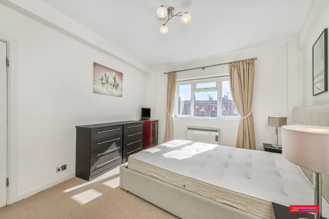 Barons Court Road, Barons Court, W14, photo 3