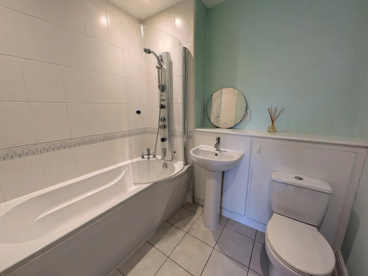 Garston, Liverpool, Merseyside, photo 11