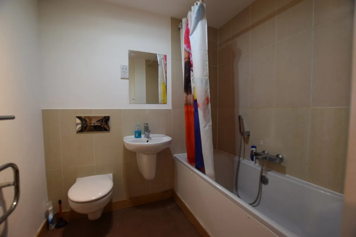 Hawkins Road, Colchester, Essex, CO2 8XY, photo 6