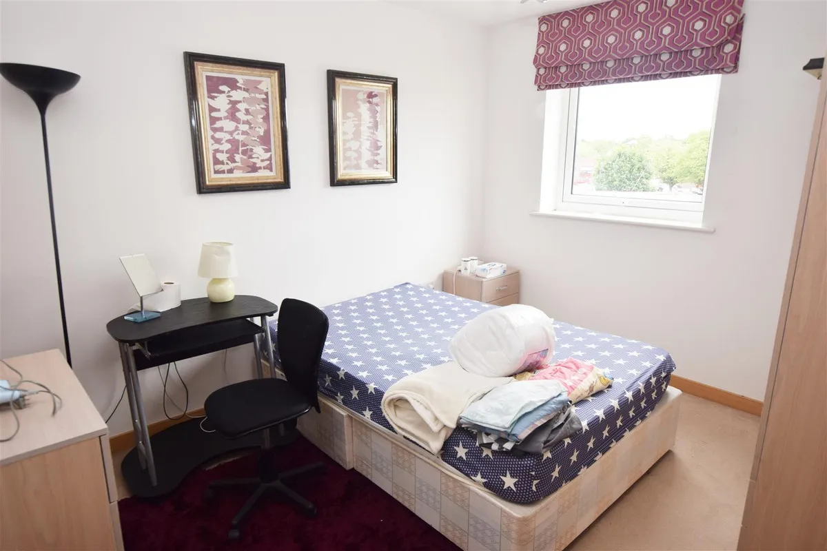 Hawkins Road, Colchester, Essex, CO2 8XY, photo 7