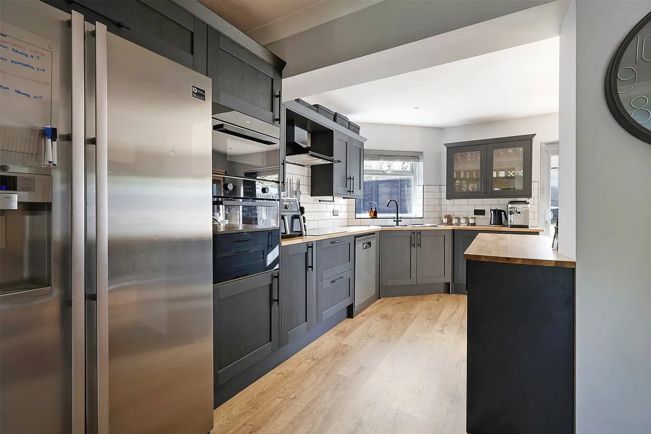 Cock Lane, Fetcham, KT22, photo 13