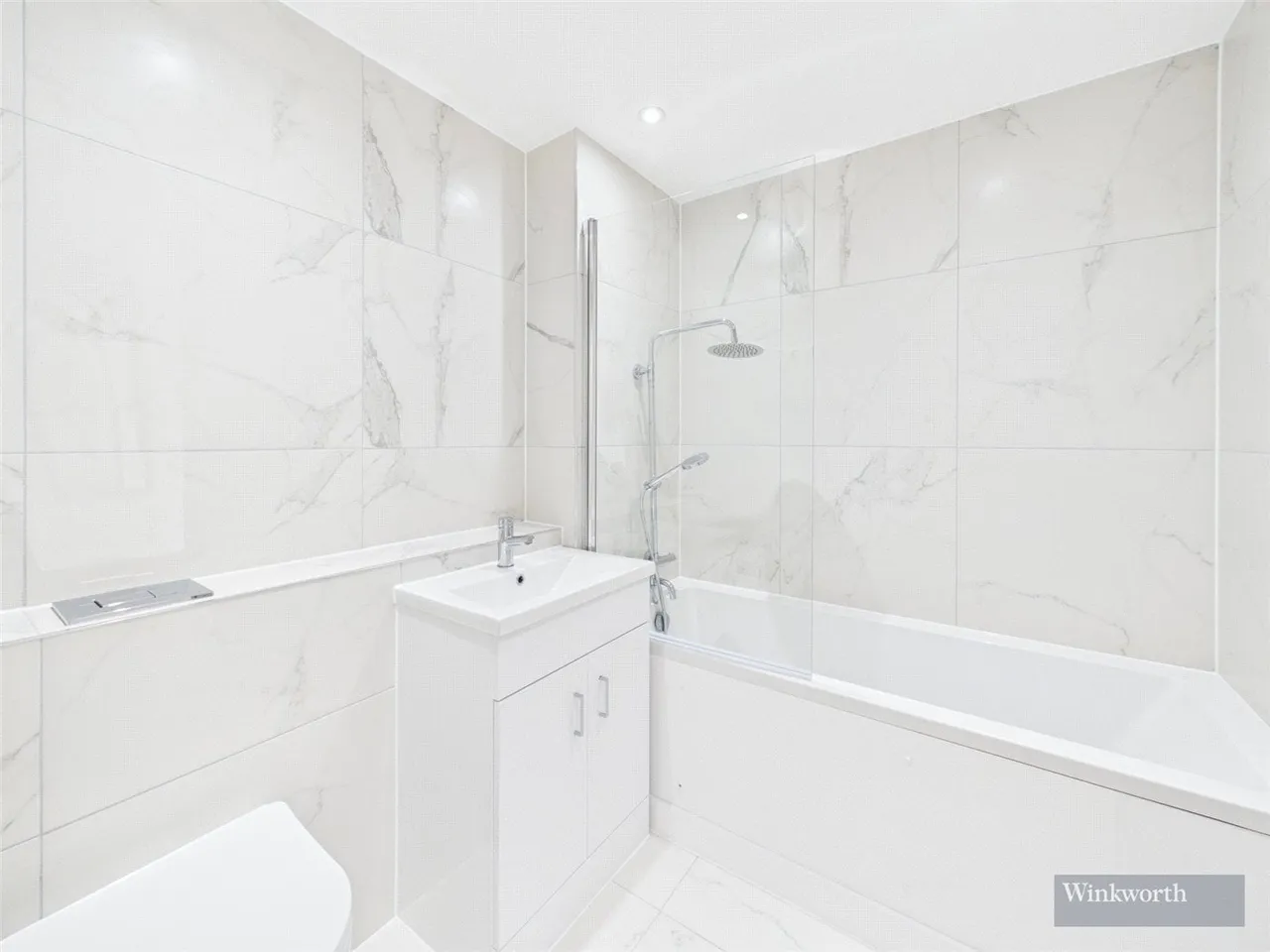 Castleview Road, Weybridge, Surrey, KT13, photo 2