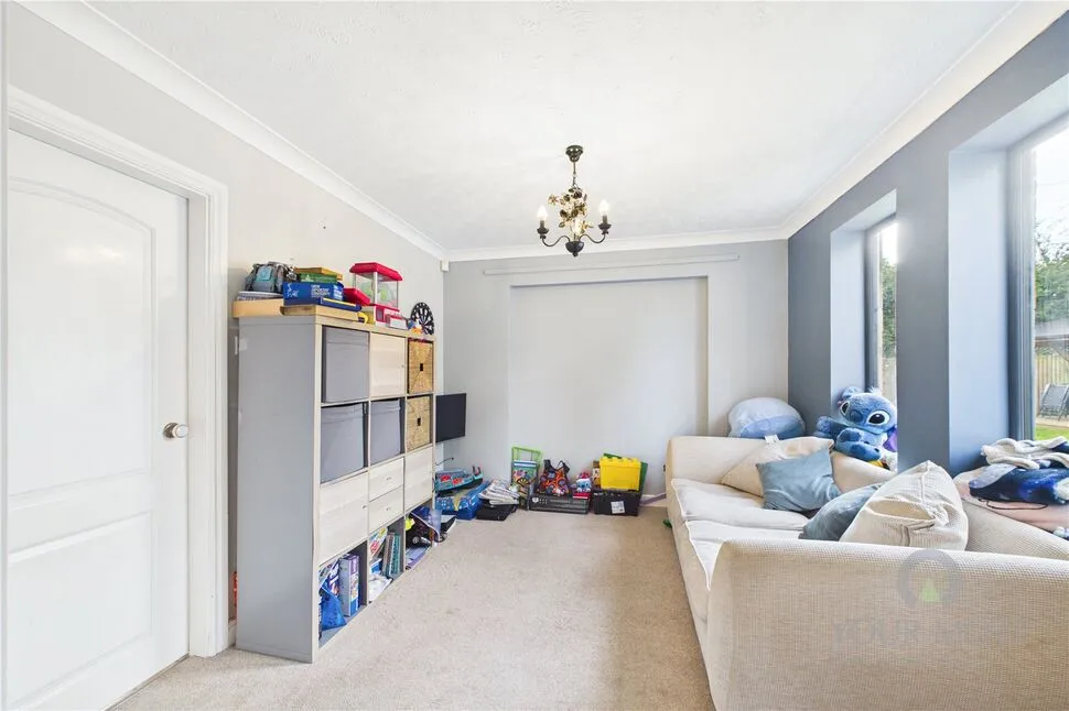 Harefoot Close, Duston, NN5, photo 5