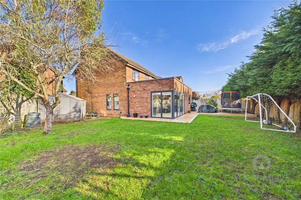 Harefoot Close, Duston, NN5, photo 10