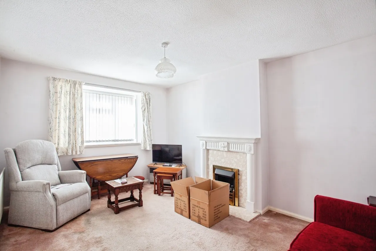 Berry Holme Drive, Chapeltown, Sheffield, S35, photo 4