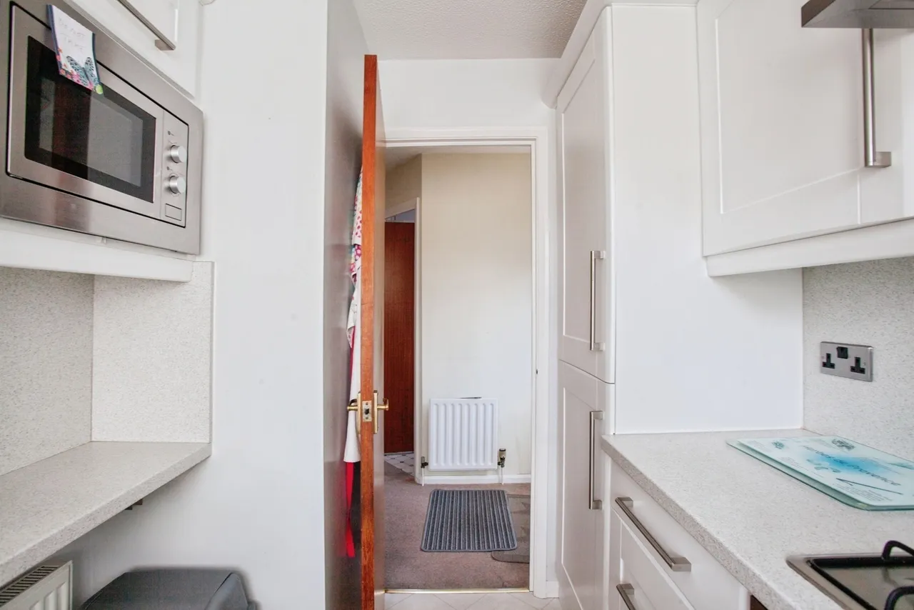 Berry Holme Drive, Chapeltown, Sheffield, S35, photo 13