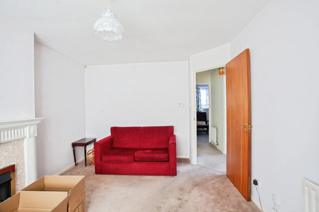 Berry Holme Drive, Chapeltown, Sheffield, S35, photo 5