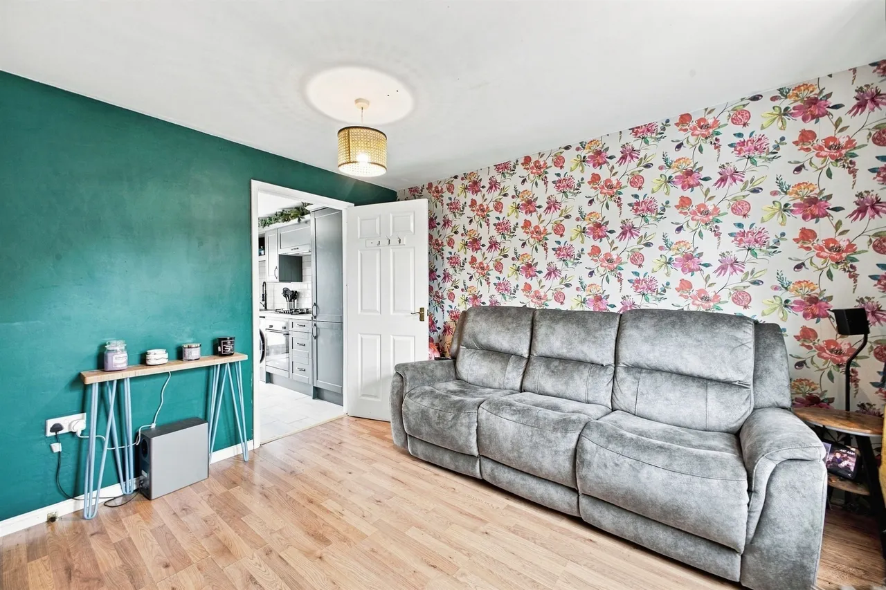 South Meadow Road, Northampton, photo 6