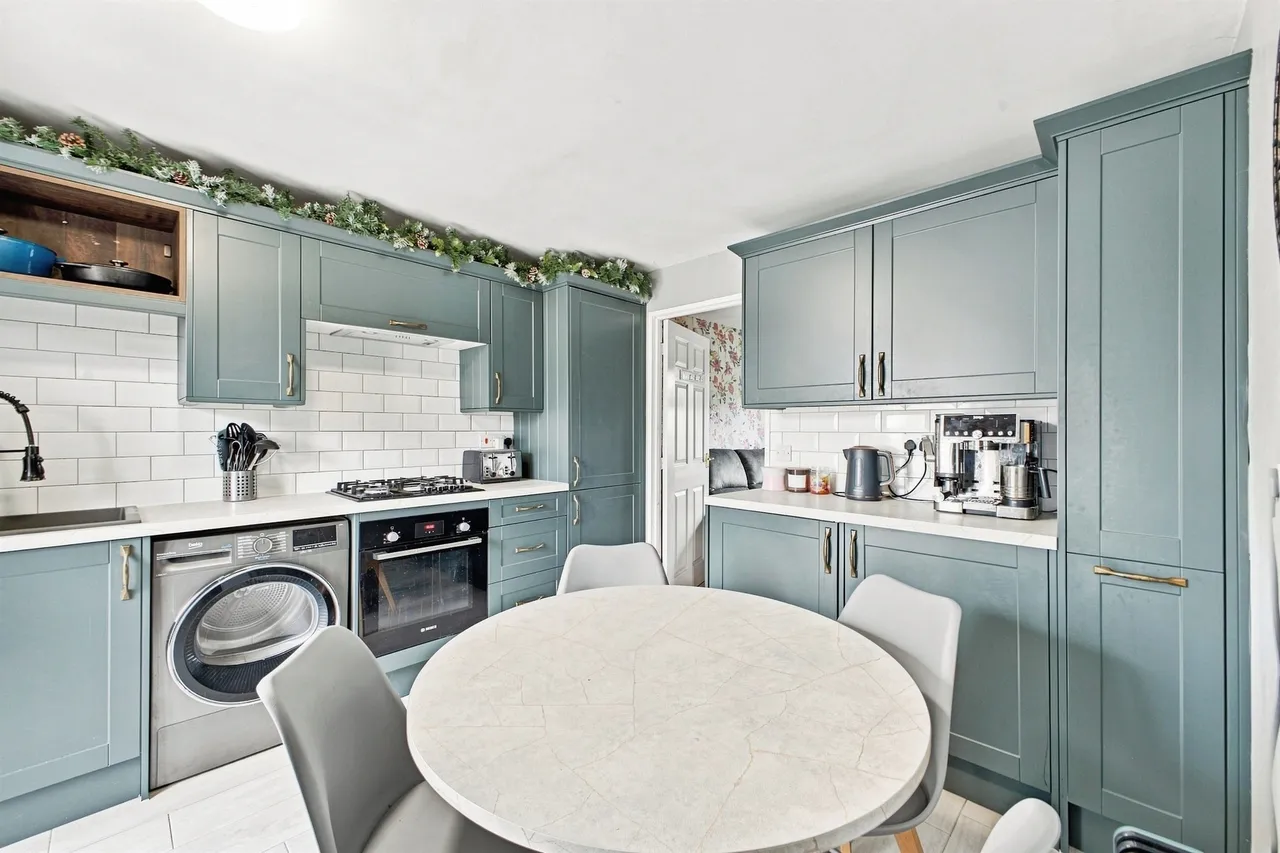South Meadow Road, Northampton, photo 8