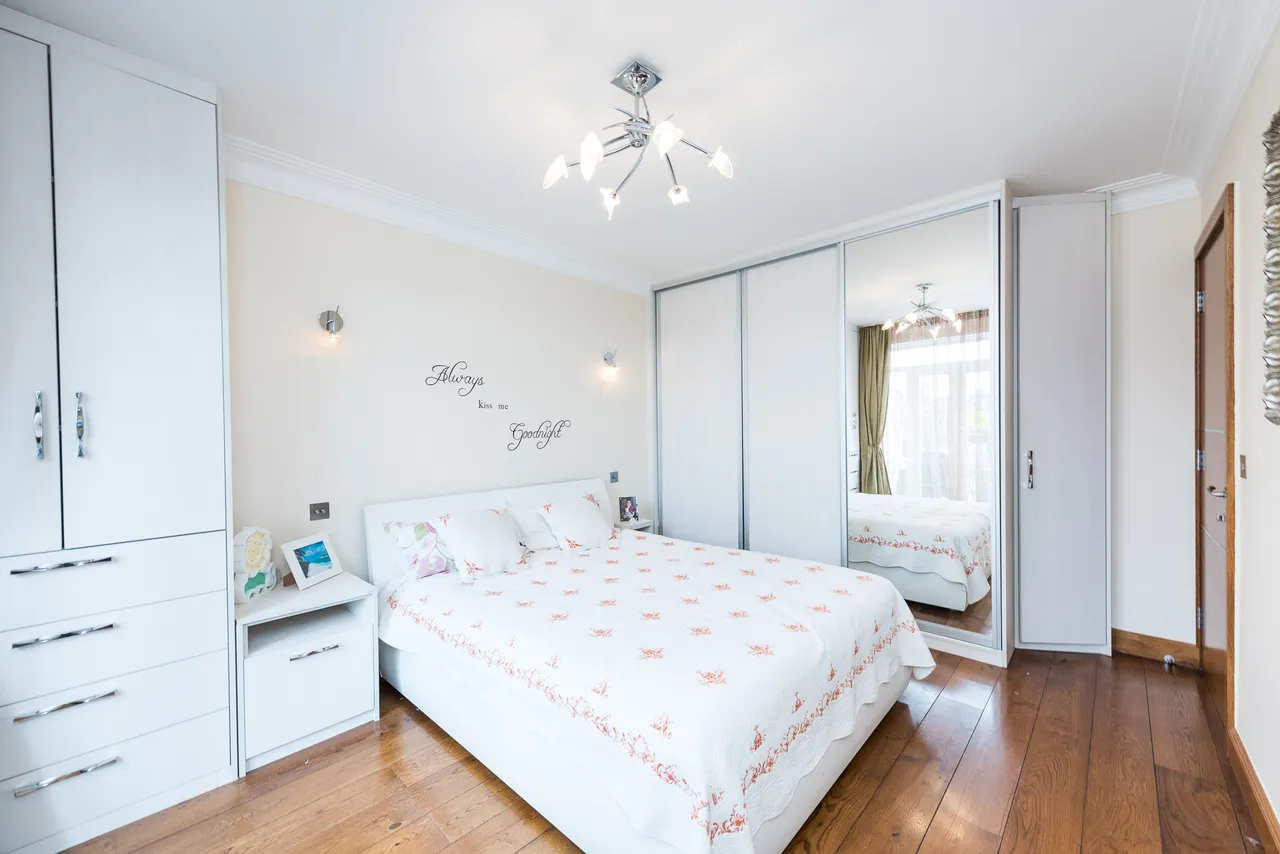 12 Brompton Lodge, 9-11 Cromwell Road, London, photo 10