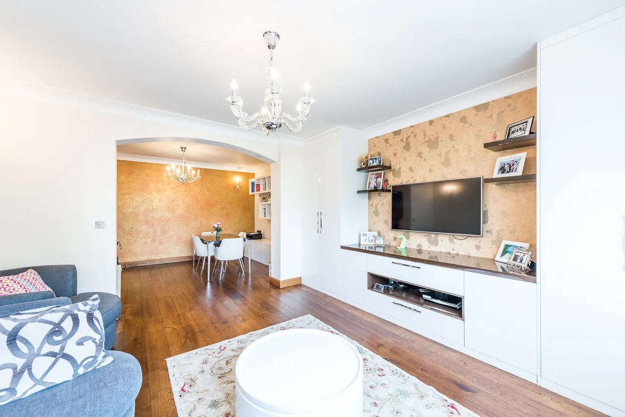 12 Brompton Lodge, 9-11 Cromwell Road, London, photo 6