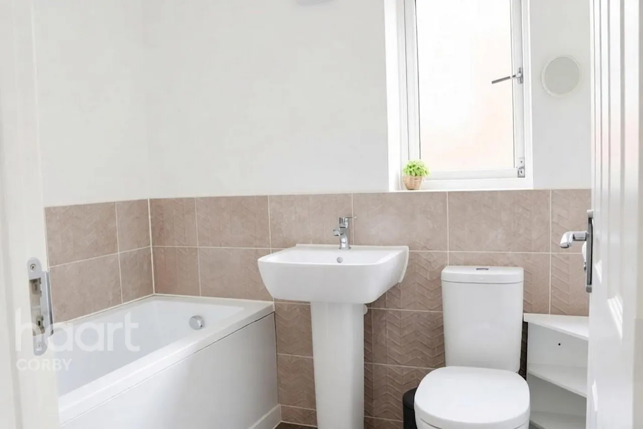 Kennard Close, Corby, NN17, photo 13