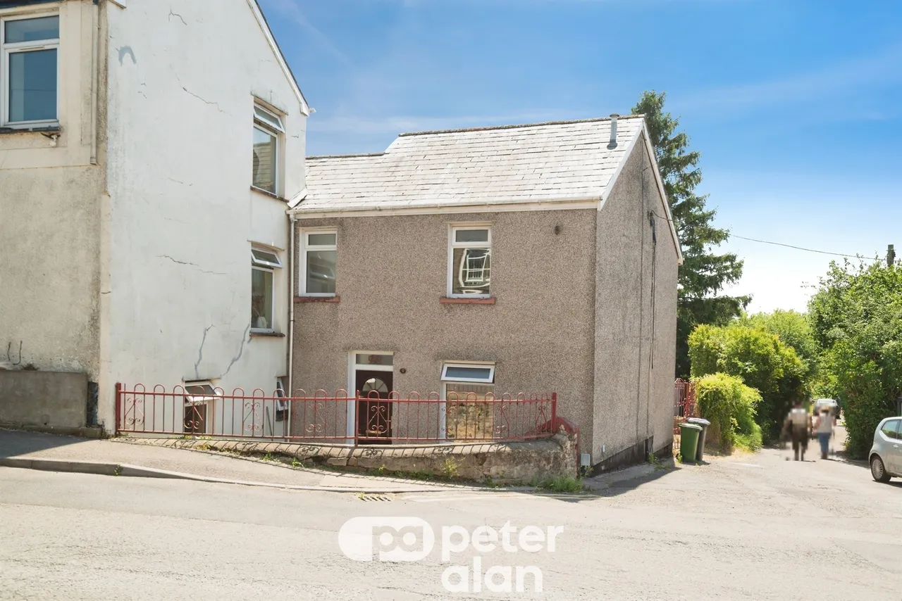 Two Locks Road, Cwmbran, NP44, photo 19