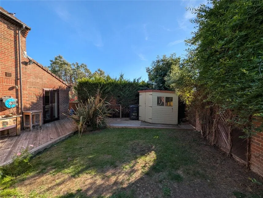 Hengest Close, Charlton, SP10, photo 27
