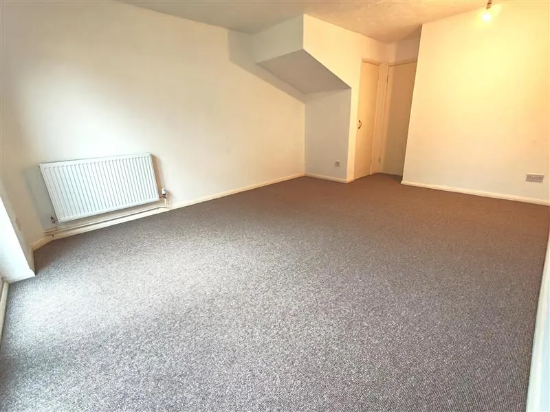 Pleasant Close, Loughborough, LE11, photo 4