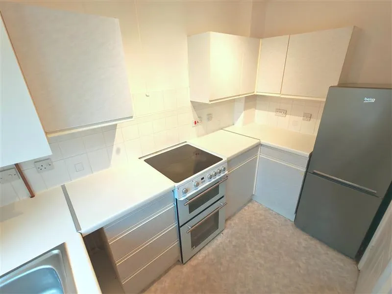Pleasant Close, Loughborough, LE11, photo 5