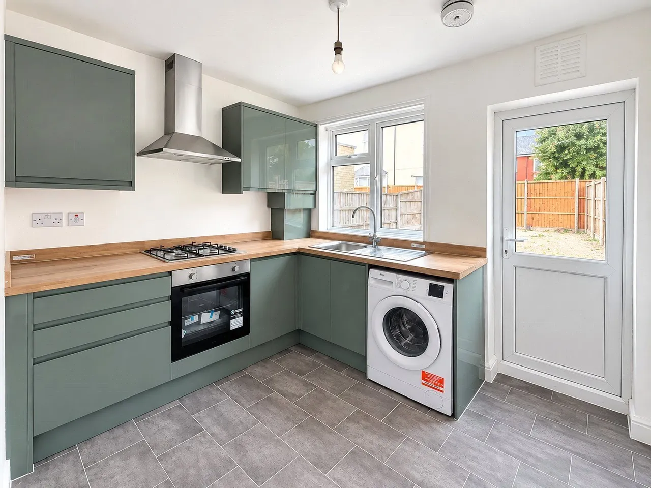Margery Park Road, London, E7, photo 4