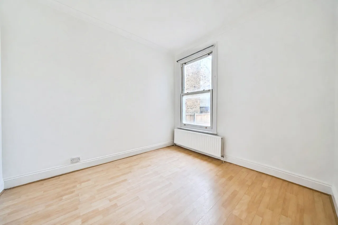 Margery Park Road, London, E7, photo 10