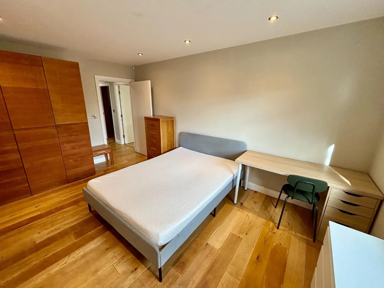 Wilmslow Road, Withington, M20, photo 6