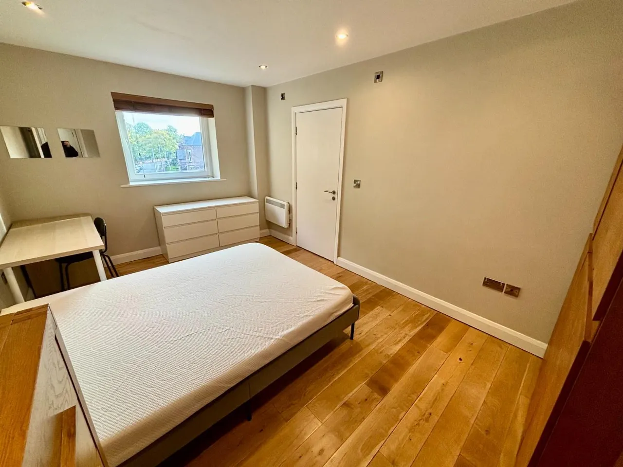 Wilmslow Road, Withington, M20, photo 5