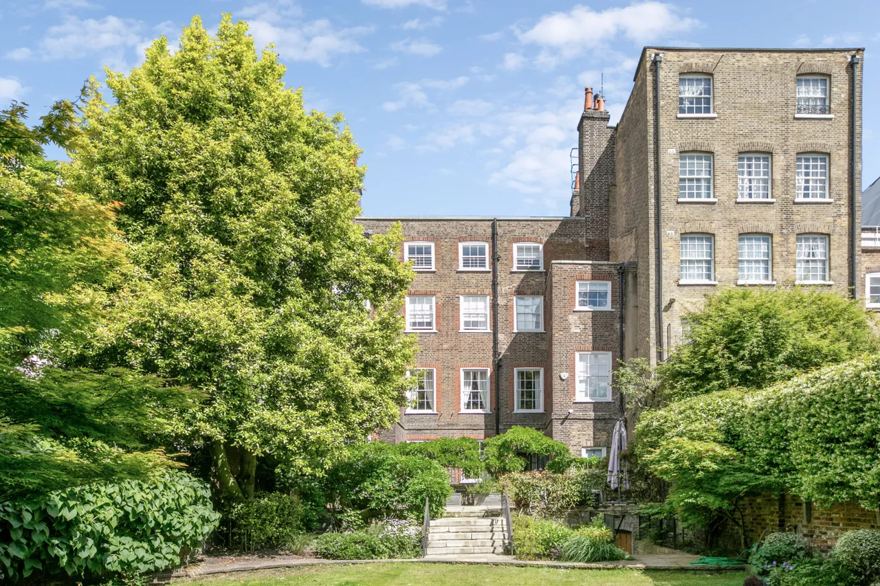 Kensington Square, London, W8, photo 14