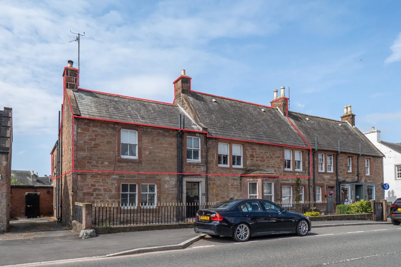 3 bed flat for sale — Drumlanrig Street, Thornhill, DG3 5LU
