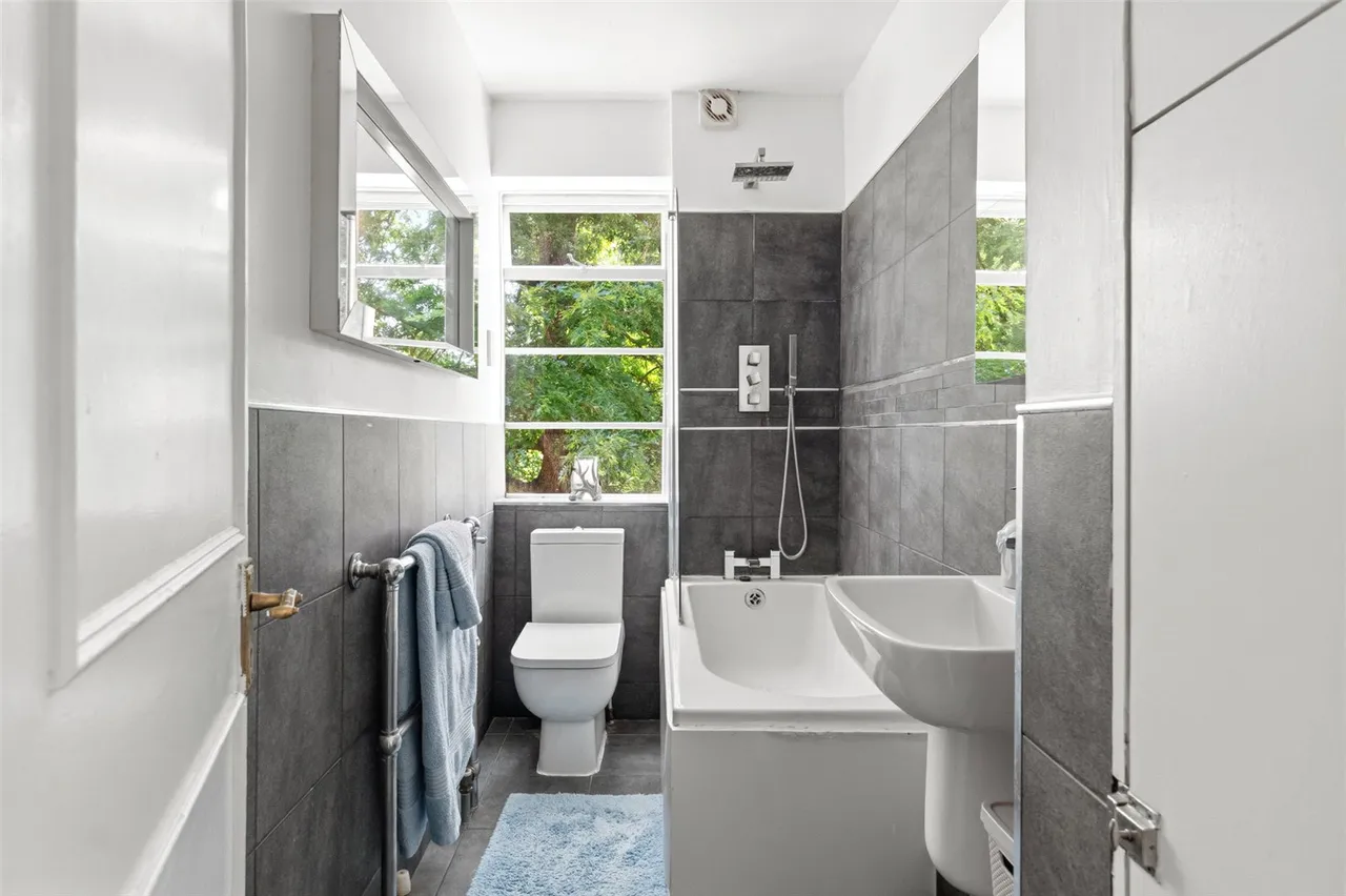 Meadowside, Twickenham, TW1 2JQ, photo 8