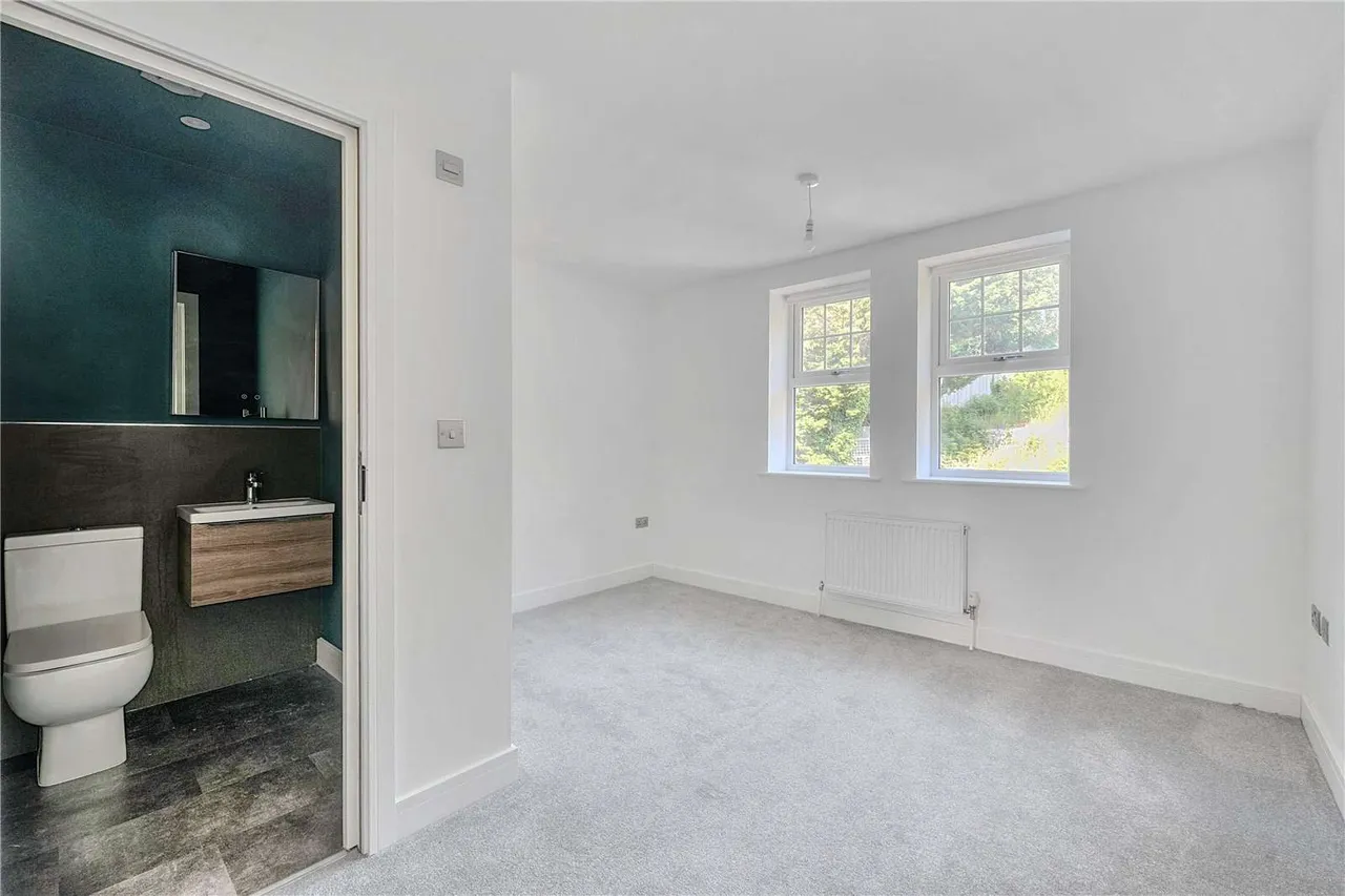 Bodorgan Road, Bournemouth, Dorset, BH2 6NQ, photo 9