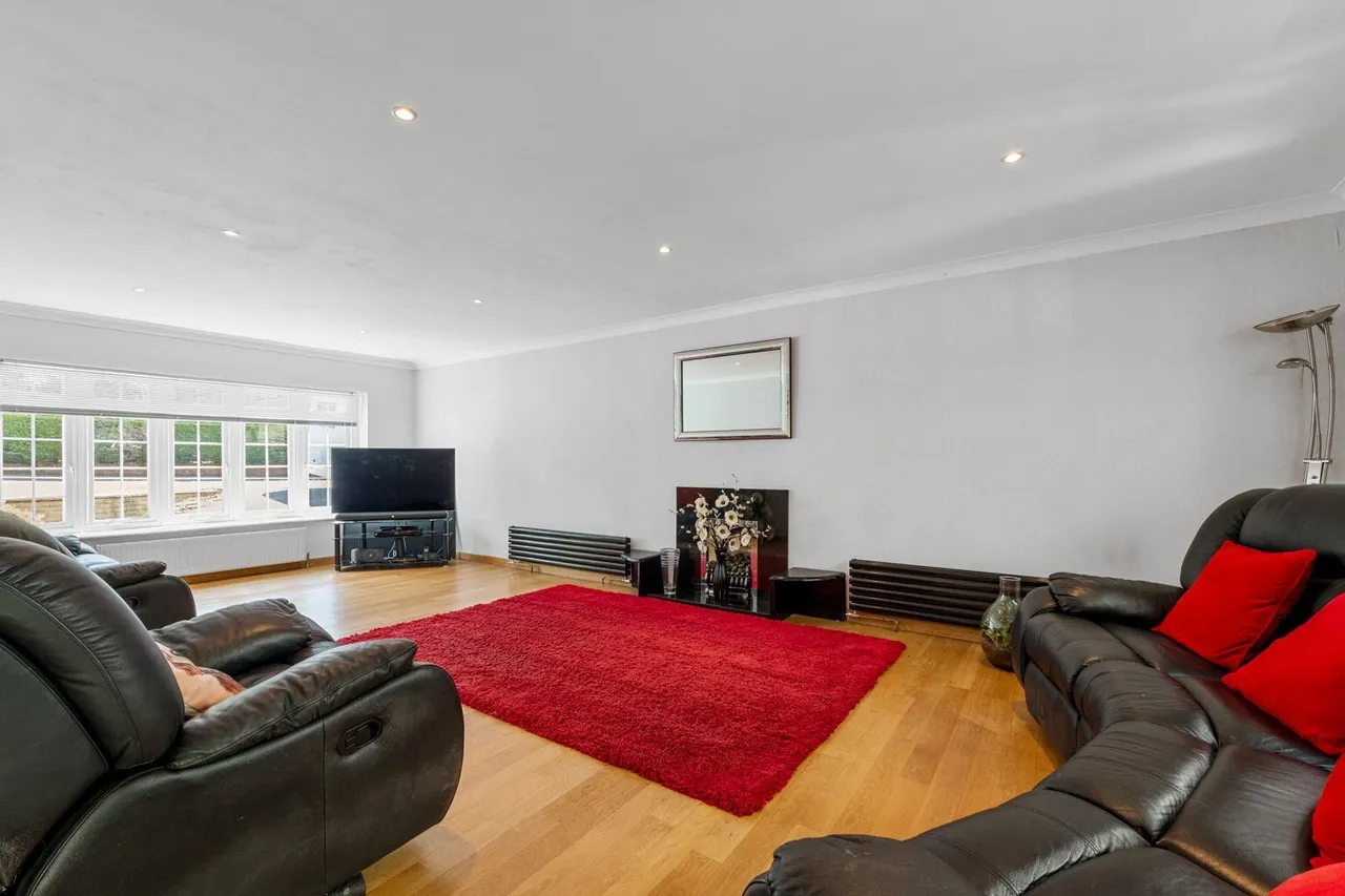 New Lodge Drive, Oxted, RH8, photo 16