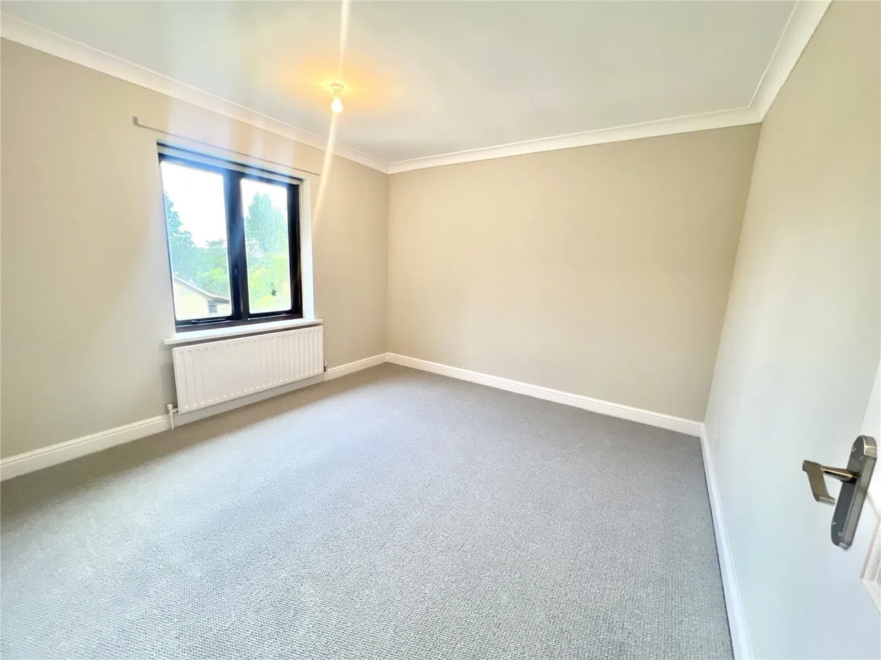 Gorseland Court, Wickersley, S66, photo 15