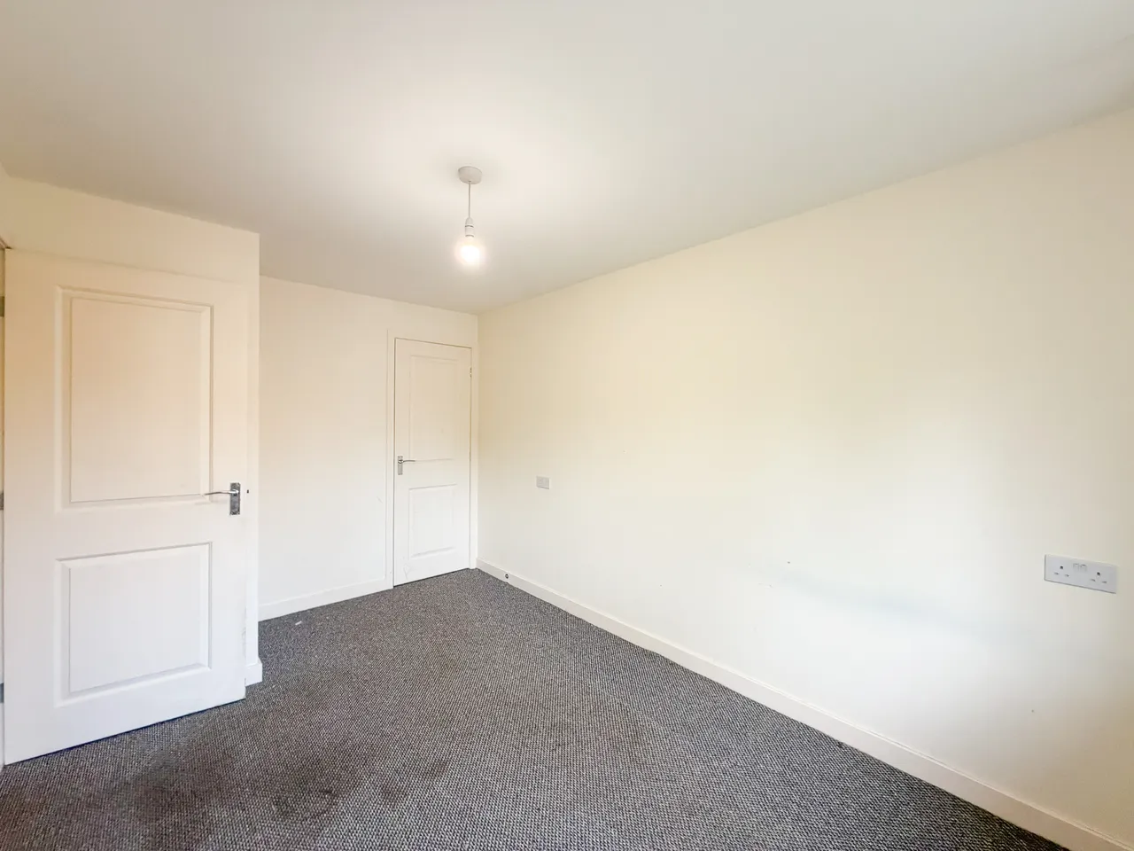 Carrfield, Hyde, SK14, photo 8