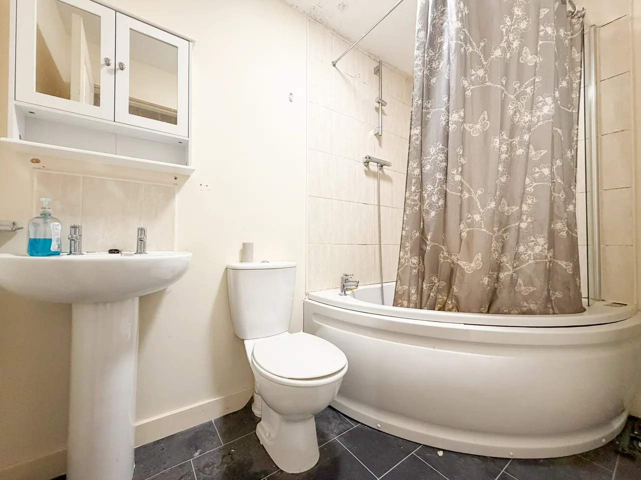 Carrfield, Hyde, SK14, photo 9