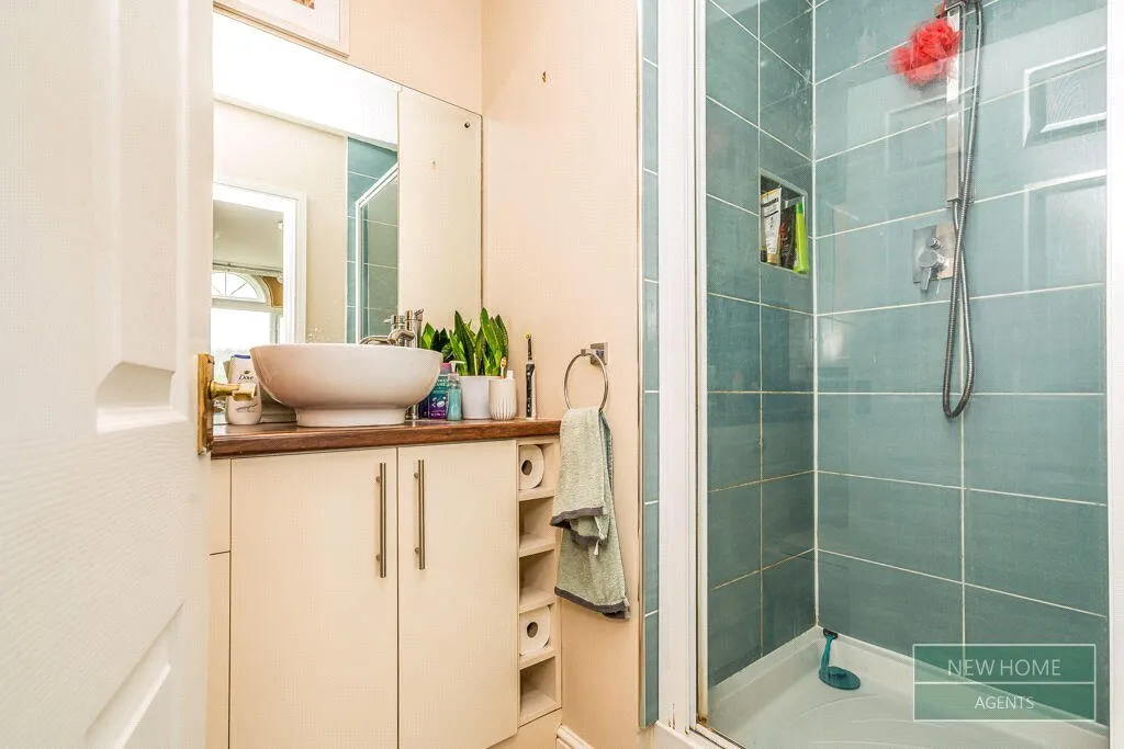 Hardwick View Close, New Houghton, NG19, photo 9