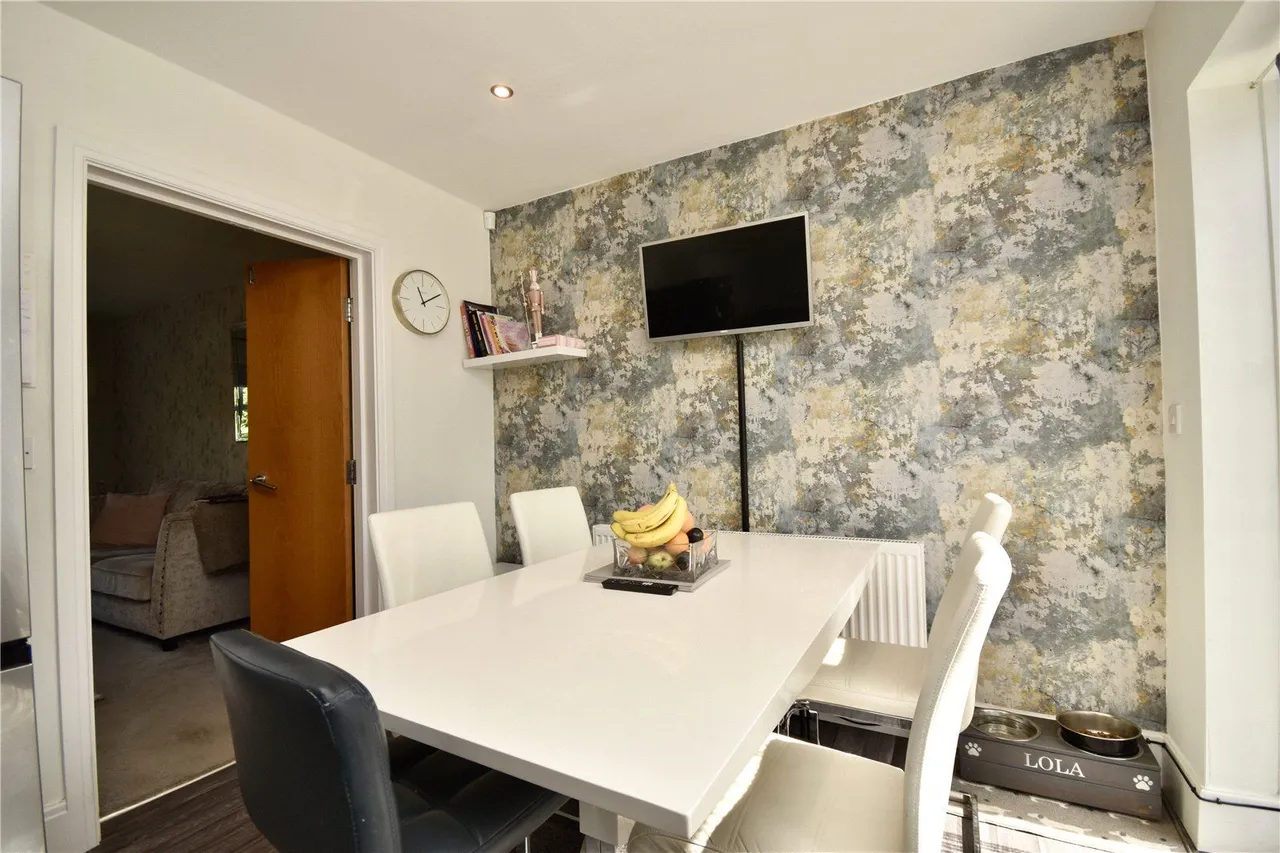 Ashworth Close, Royton, OL2, photo 6