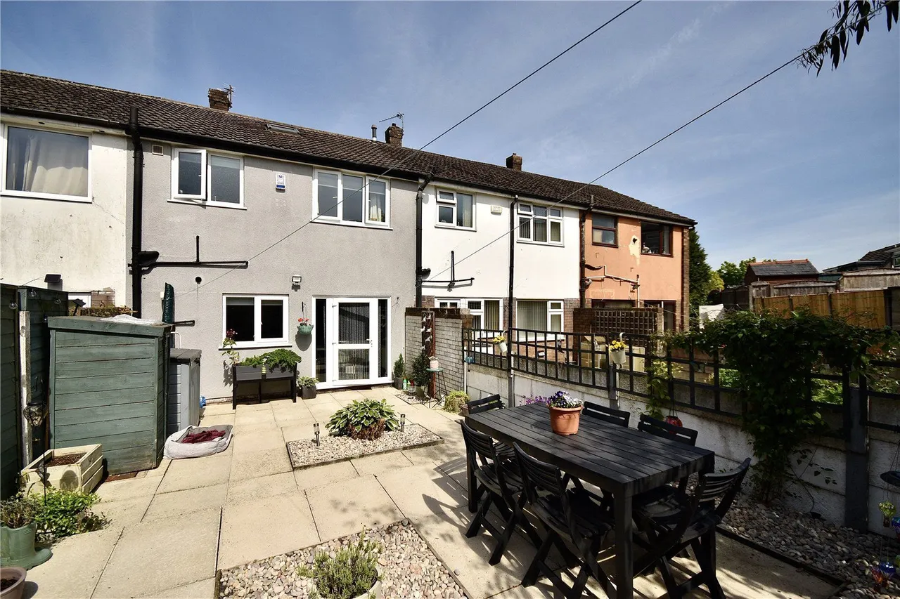Ashworth Close, Royton, OL2, photo 19