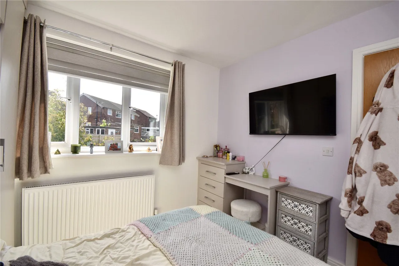 Ashworth Close, Royton, OL2, photo 12
