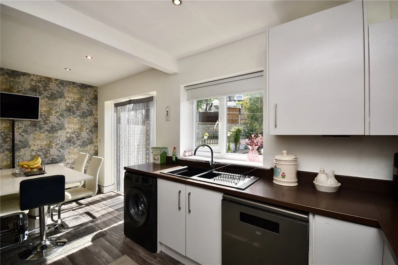 Ashworth Close, Royton, OL2, photo 8