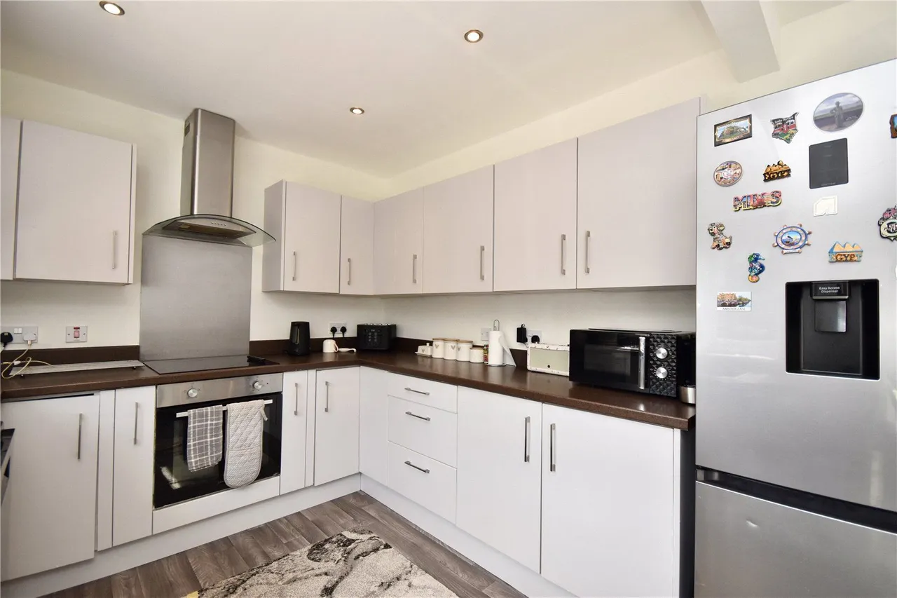 Ashworth Close, Royton, OL2, photo 5