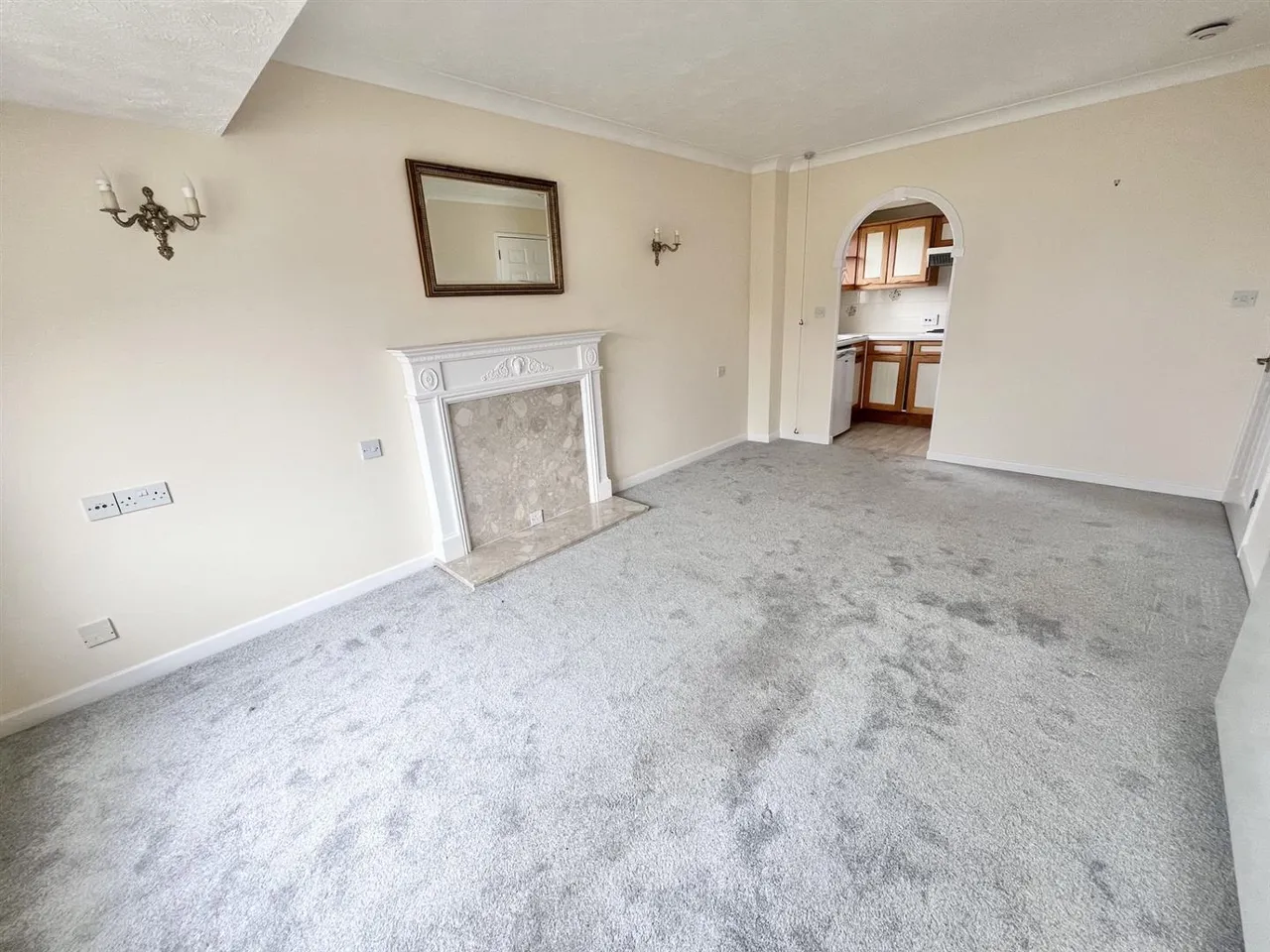 Merryfield Court, Seaford, photo 5