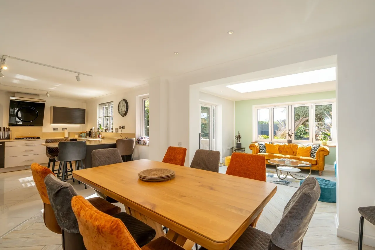 Outerwyke Road, Bognor Regis, photo 11