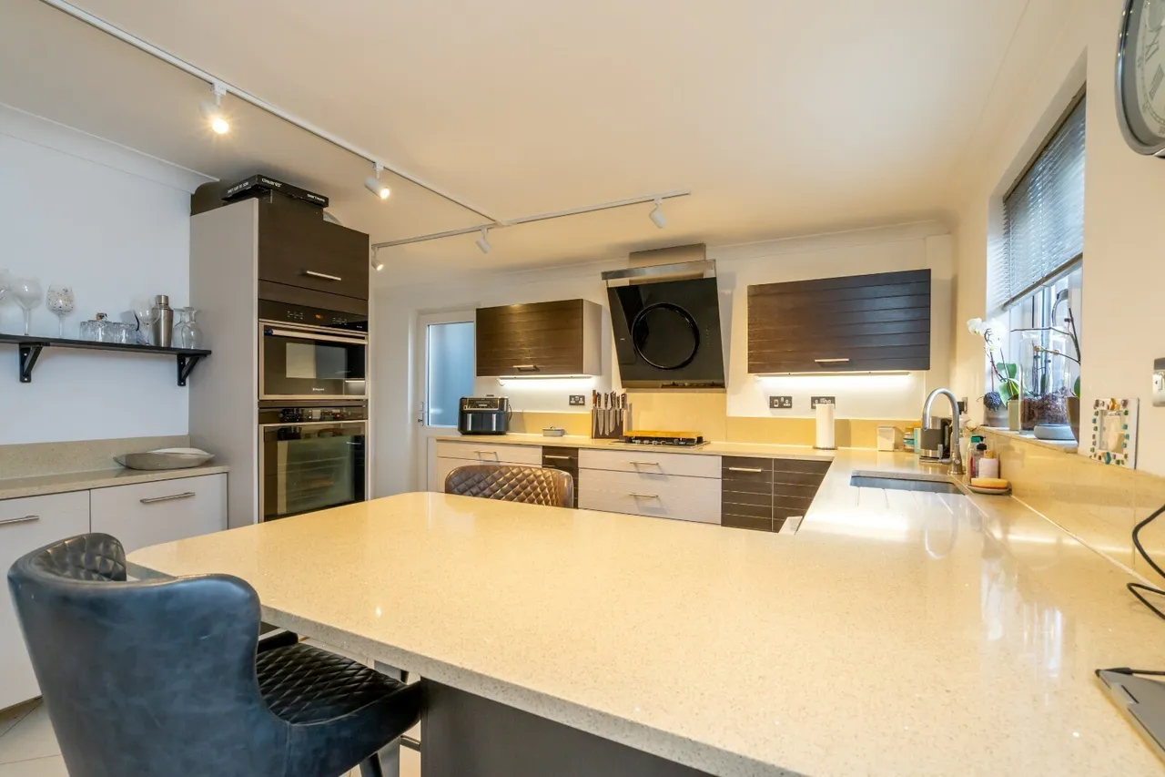 Outerwyke Road, Bognor Regis, photo 8